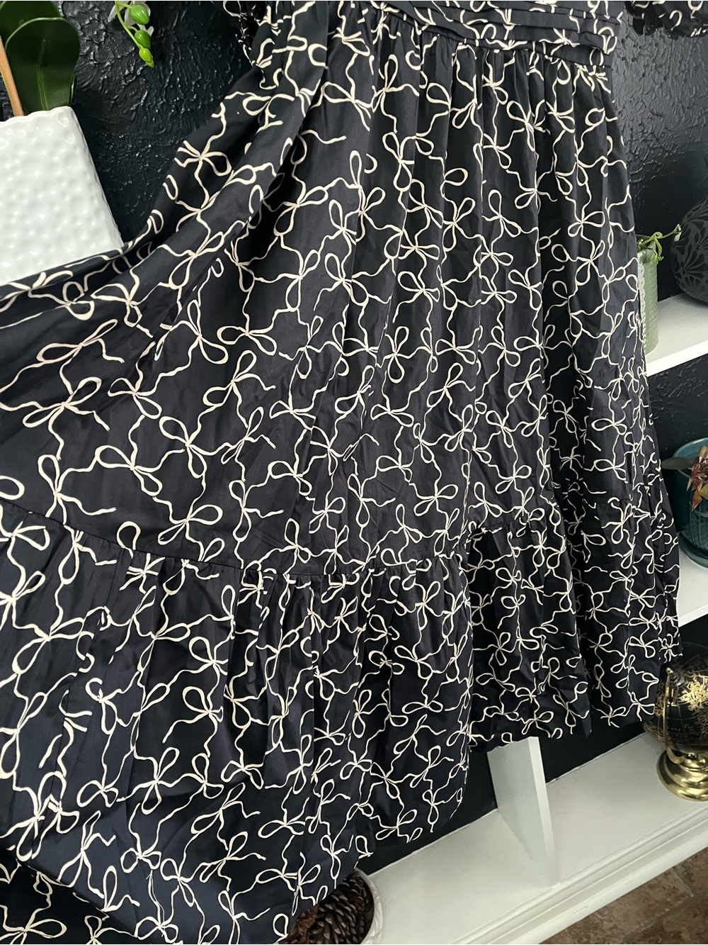 Abercrombie & Fitch Black Midi Dress with Cream Swirl Print - Picture 5 of 13